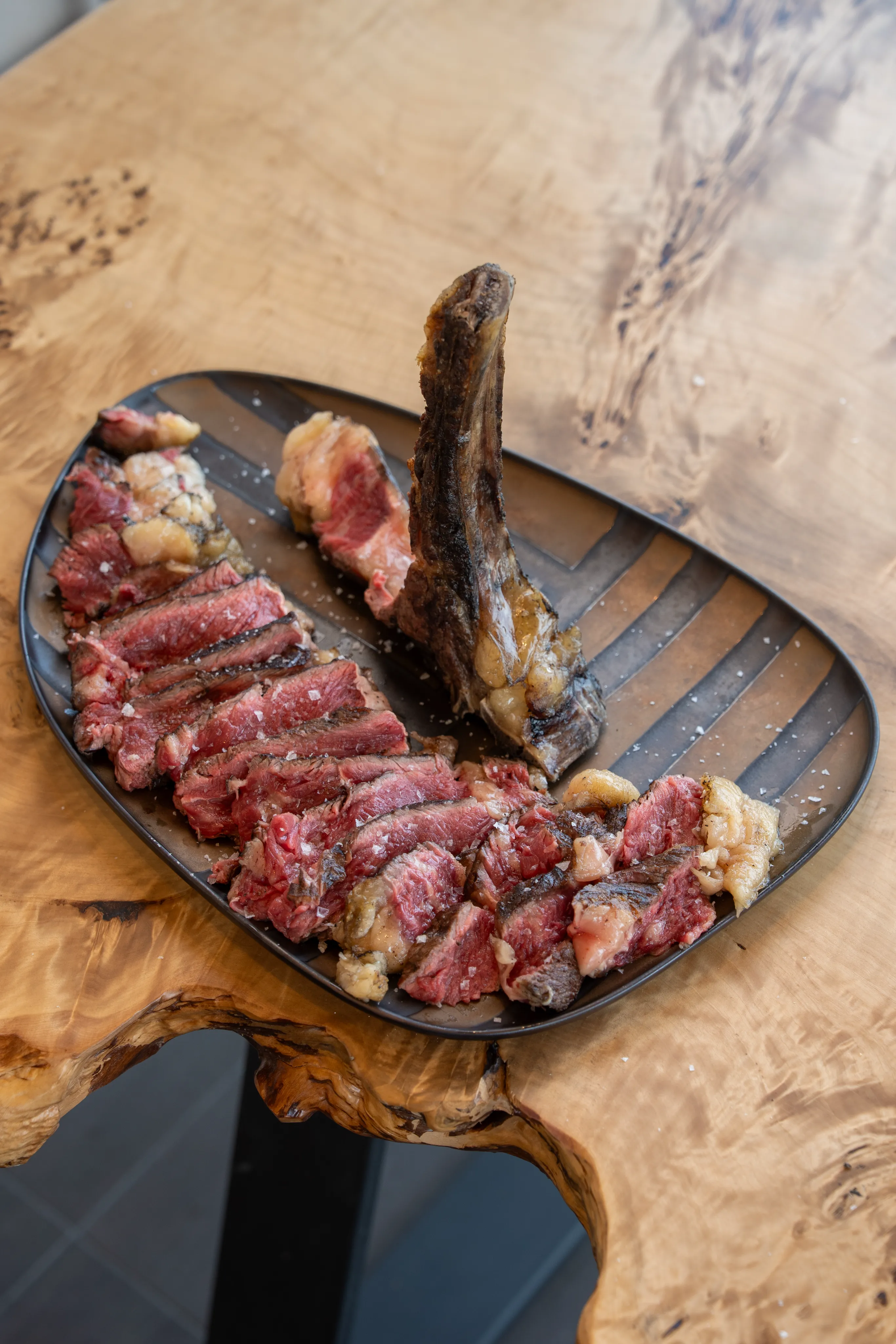 Bistecca tagliata al piatto